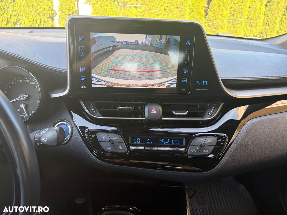 Toyota C-HR Business-Edition - 10