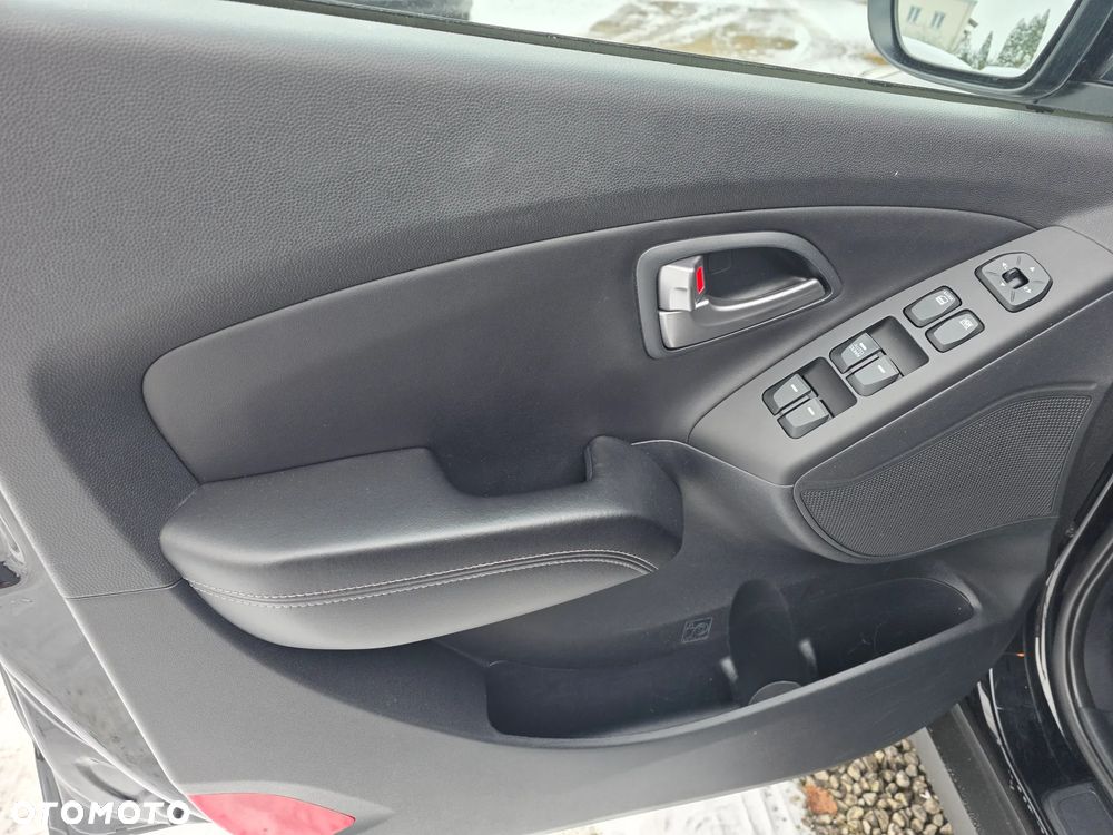 Hyundai ix35 1.6 2WD blue Comfort - 26