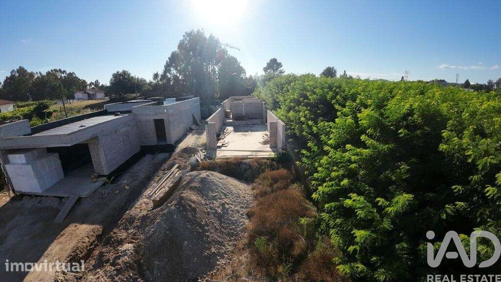 Casa T30 em Penafiel de 320,00 m2 - Grande imagem: 3/14