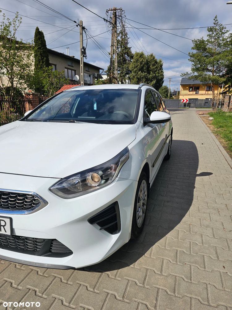 Kia Ceed 1.6 CRDi SCR GT-Line - 12