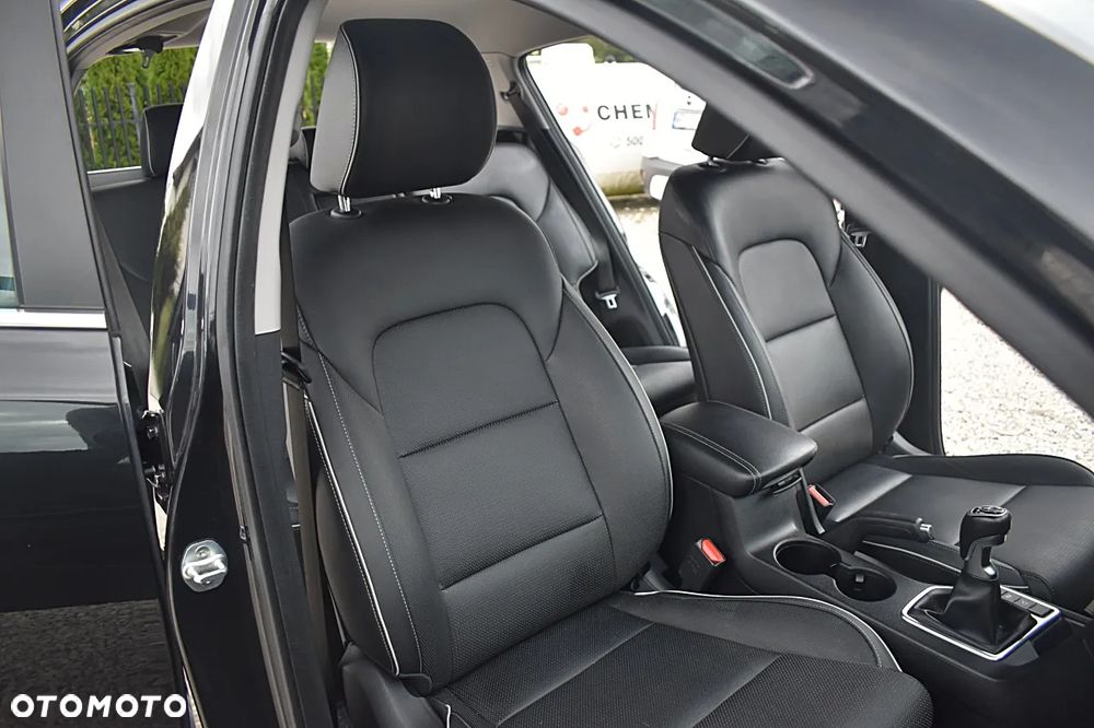 Kia Sportage 1.7 CRDI Business Line L 2WD - 21