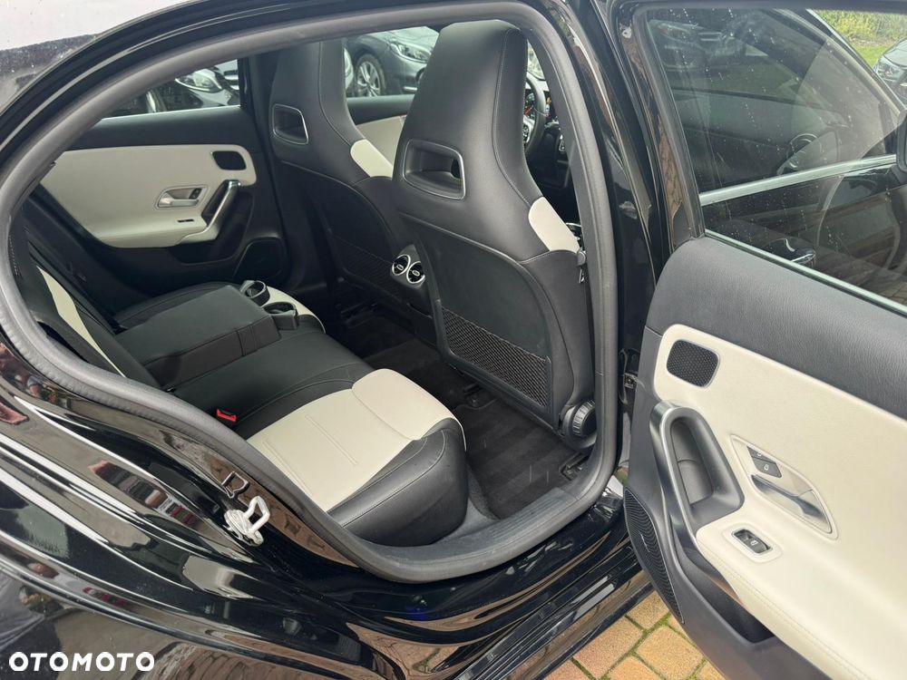 Mercedes-Benz Klasa A 250 4Matic 7G-DCT Advanced AMG Line - 29