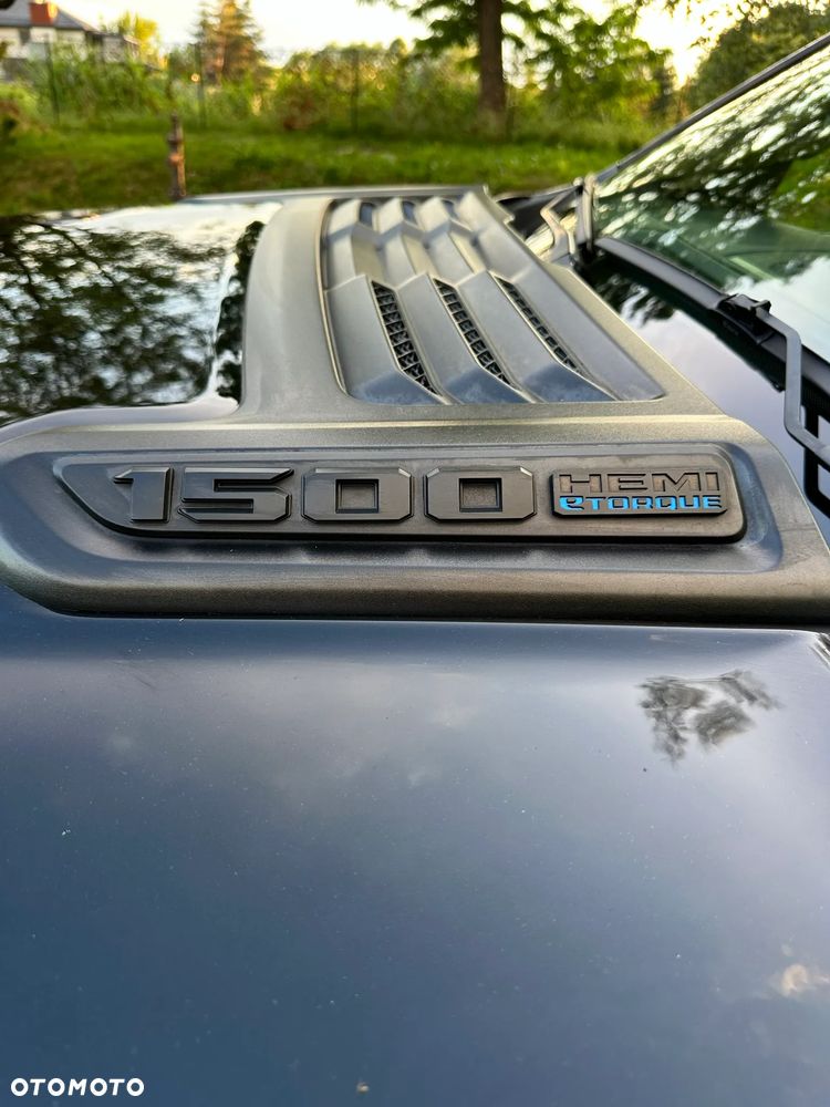 RAM 1500 Crew Cab Shortbed Limited - 27