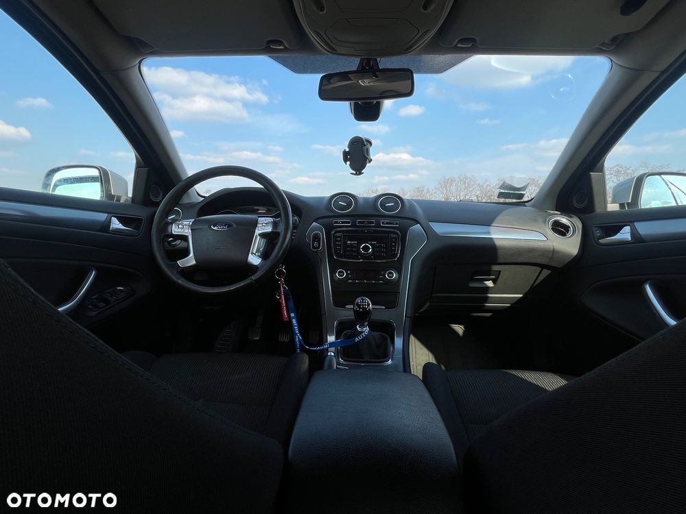 Ford Mondeo 2.0 TDCi Titanium - 9