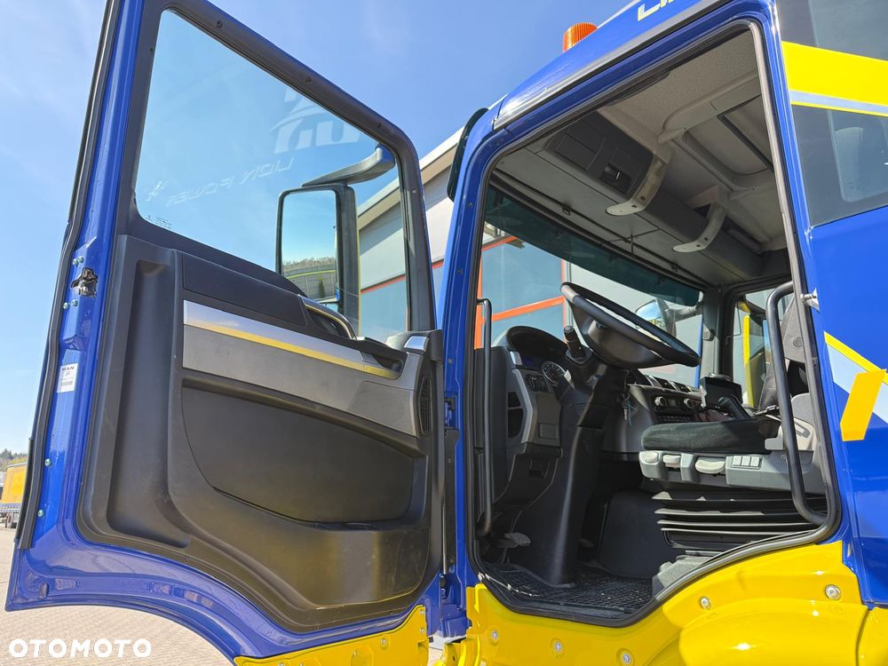 MAN TGS TGX 26.360 E5 laweta uniwersalna + Dźwig HDS HMF 1420 K2 / pomoc drogowa / kran krane dzwig hds żuraw - 33