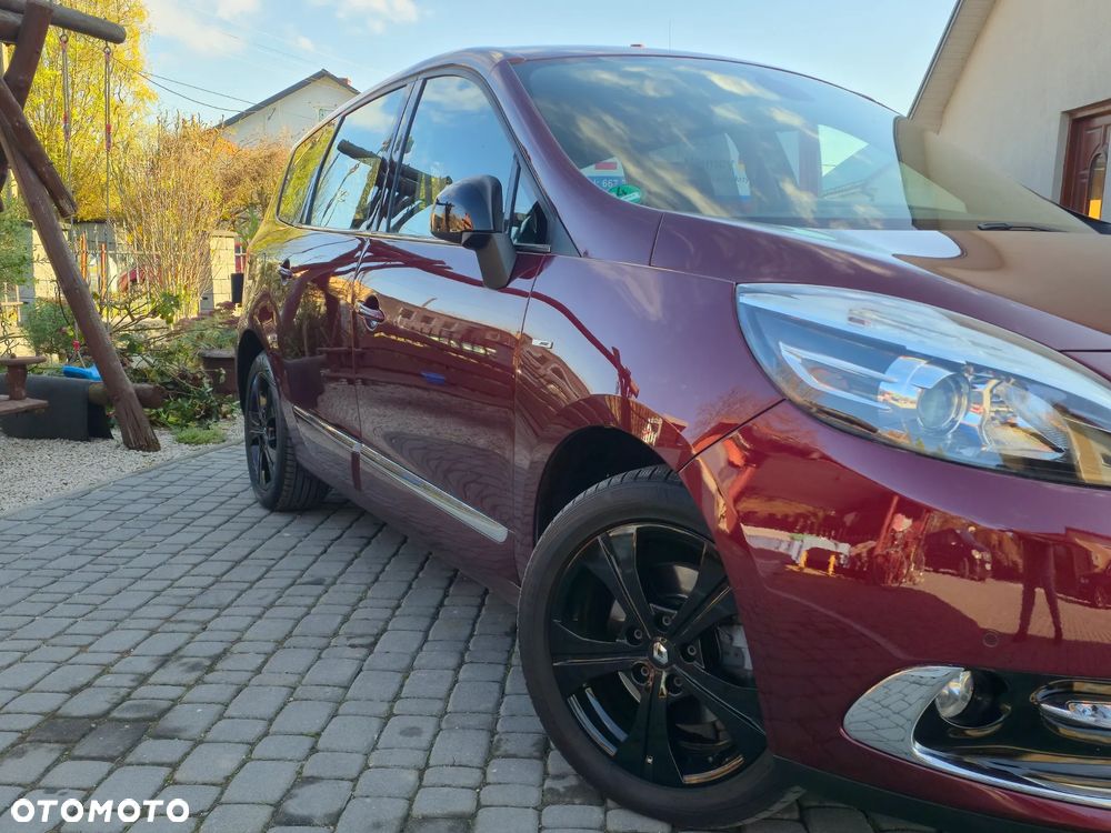 Renault Grand Scenic 2.0 16V 140 CVT Bose Edition - 7