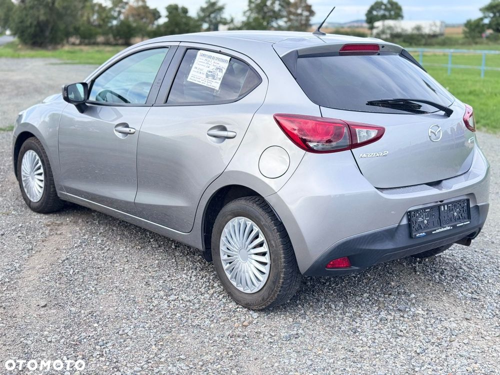Mazda 2 - 6