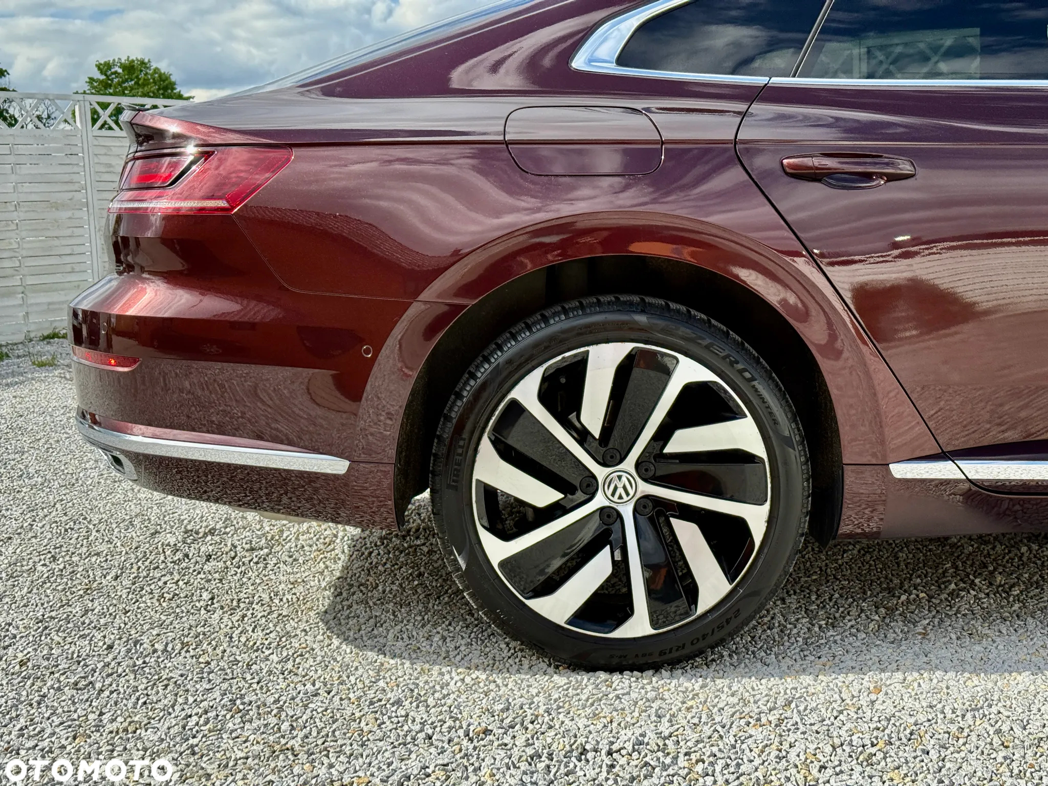 Volkswagen Arteon 2.0 TSI R-Line DSG - 32