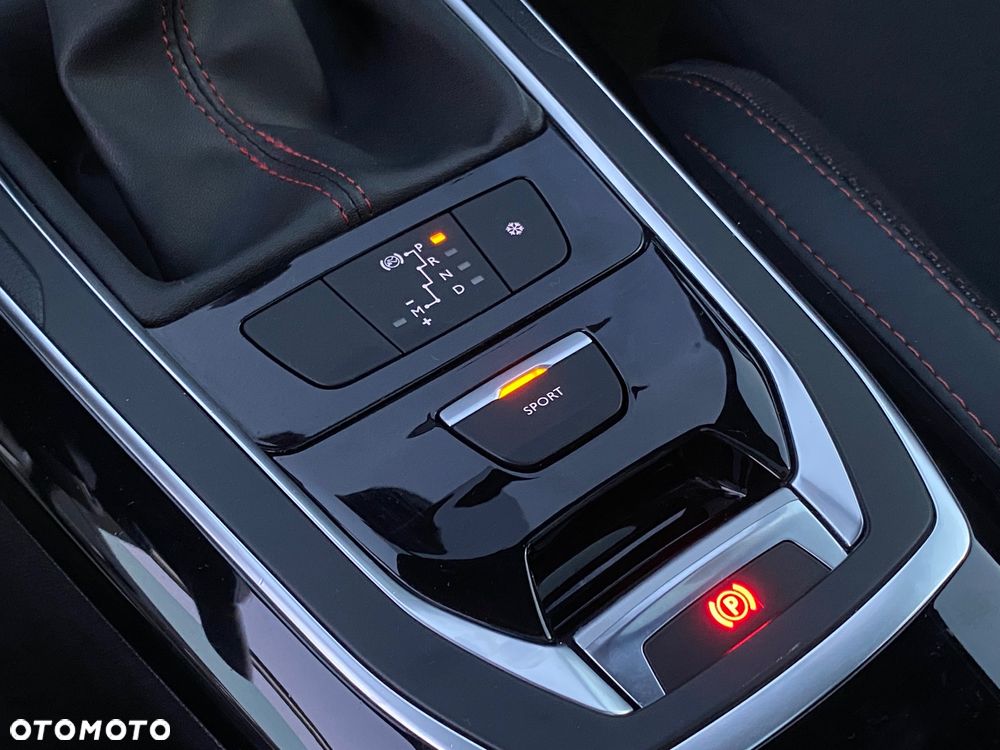 Peugeot 308 PureTech 130 EAT6 Stop & Start GT-Line Edition - 27