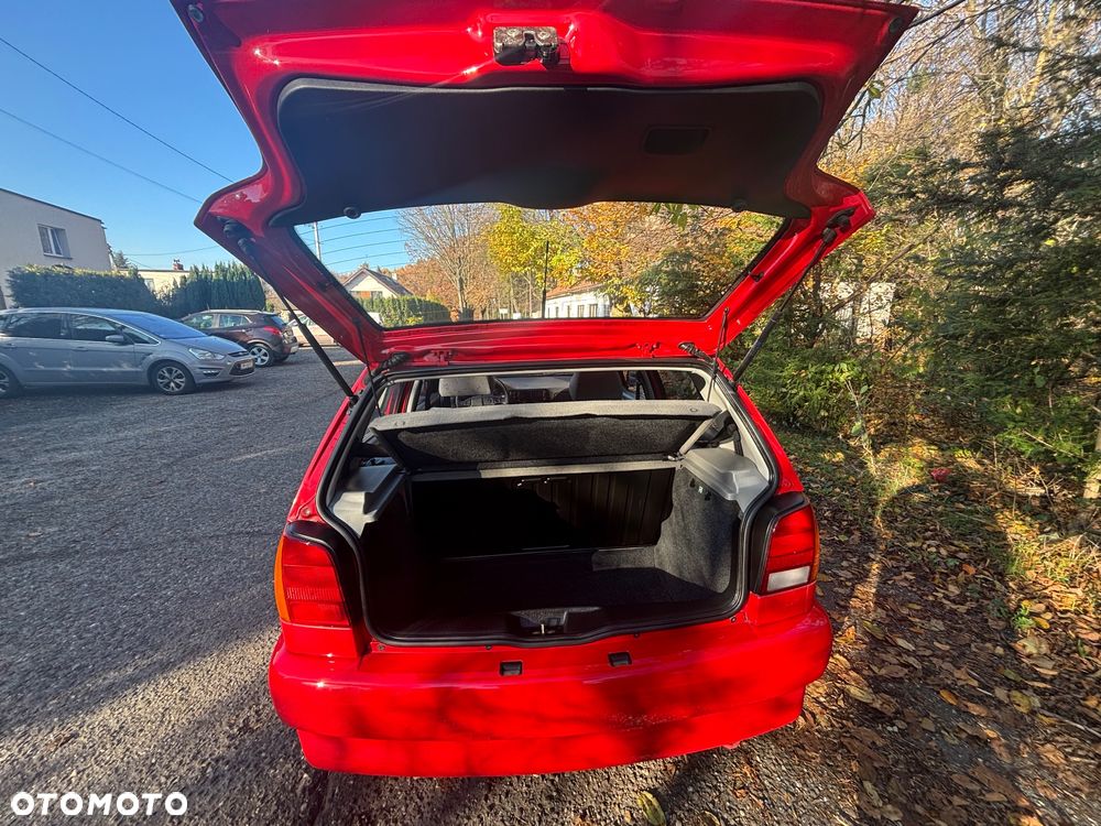 Volkswagen Polo Variant 1.4 - 12