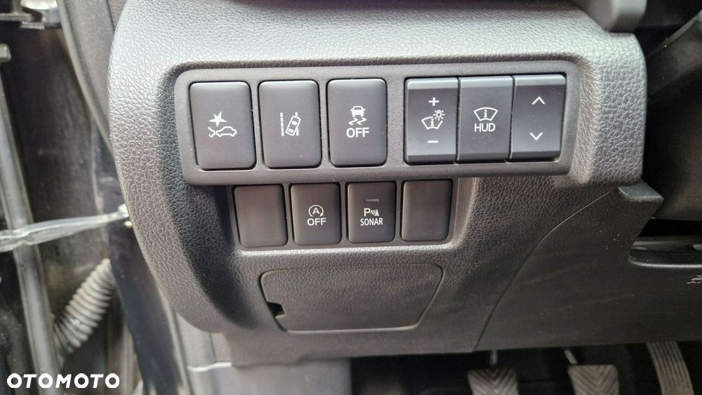 Mitsubishi Eclipse Cross - 32