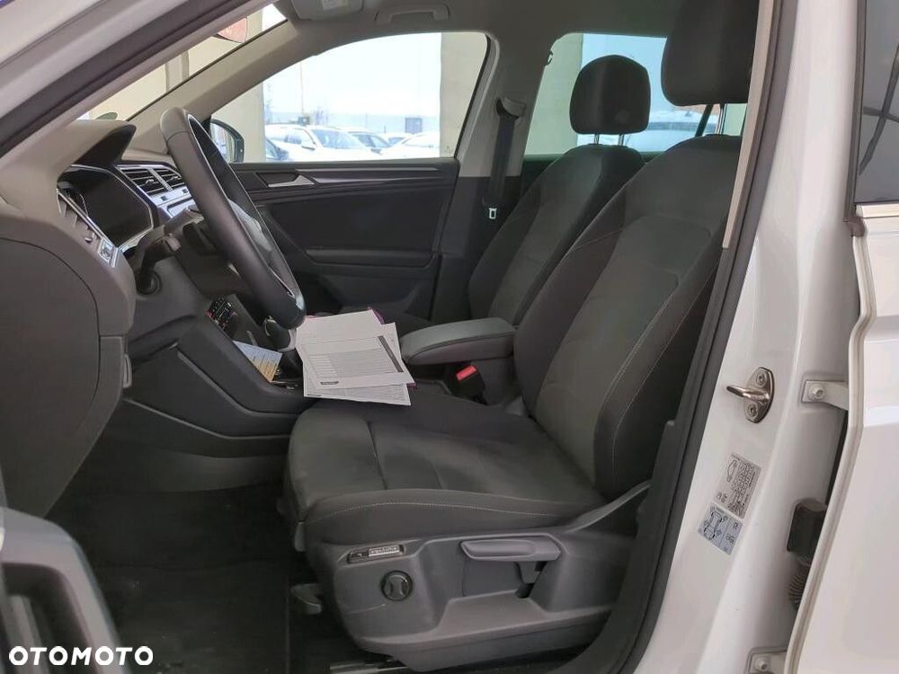 Volkswagen Tiguan 2.0 TDI SCR 4Mot Elegance DSG - 5