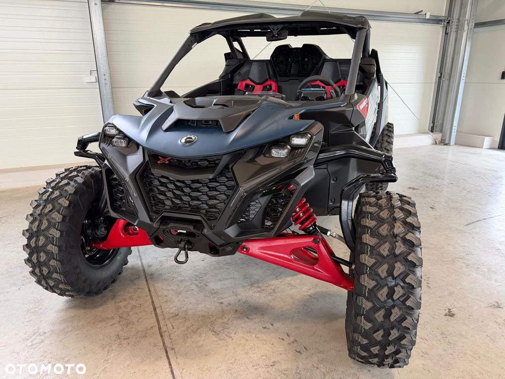 Can-Am Maverick - 2