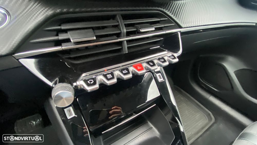 Peugeot e-208 50 kWh Allure Pack - 48