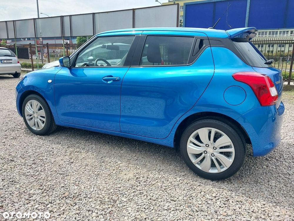 Suzuki Swift 1.2 SHVS Premium Plus - 3