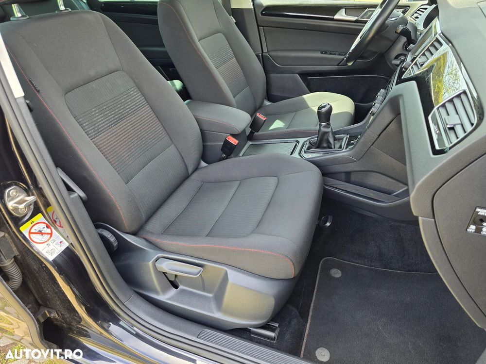 Volkswagen Golf Sportsvan 2.0 TDI (BlueMotion Technology) Sound - 9