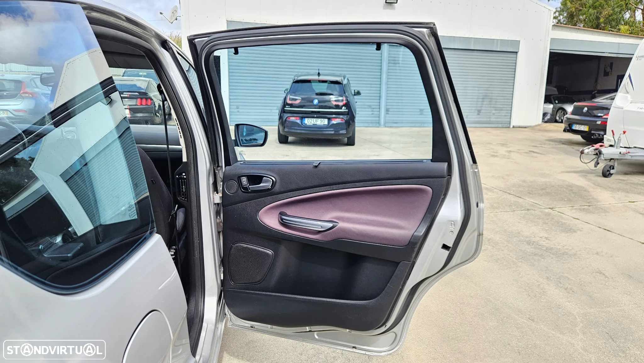 Ford S-Max 1.8 TDCi Titanium 7L - 21