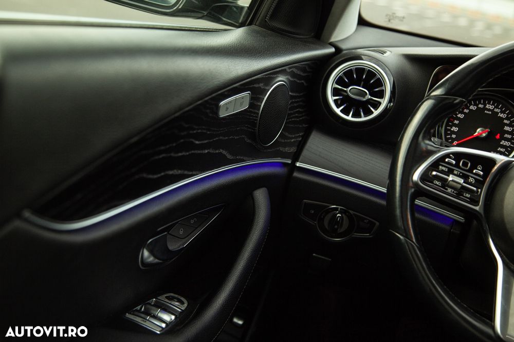 Mercedes-Benz E - 40