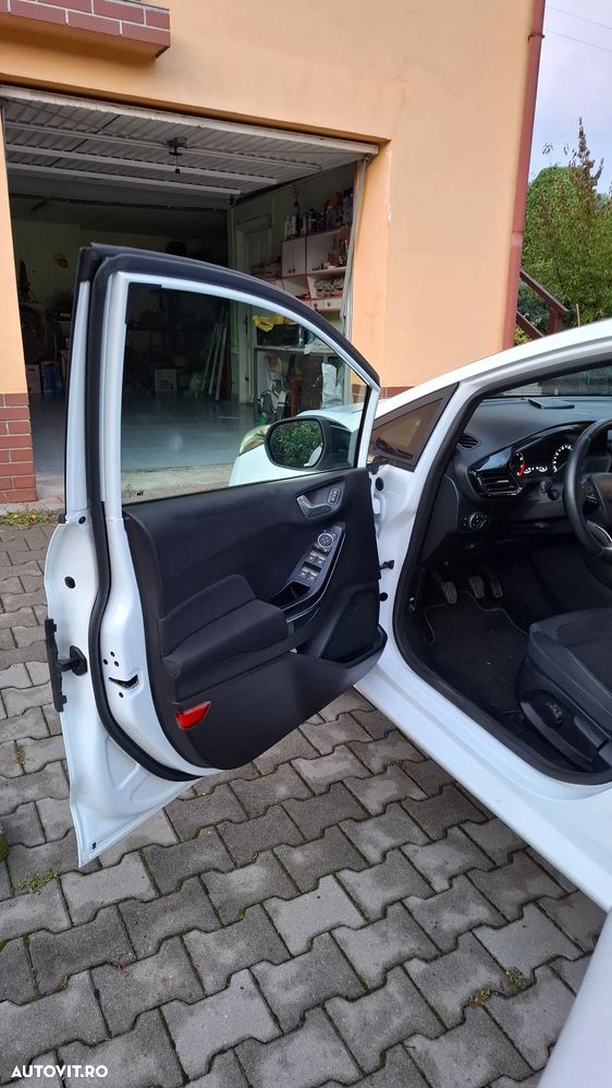Ford Fiesta 1.0 EcoBoost Titanium - 13