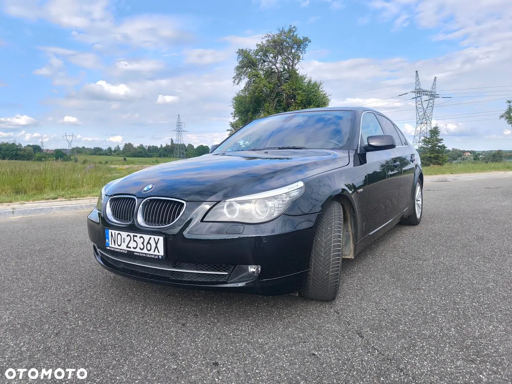 BMW Seria 5 525d Edition Exclusive - 4