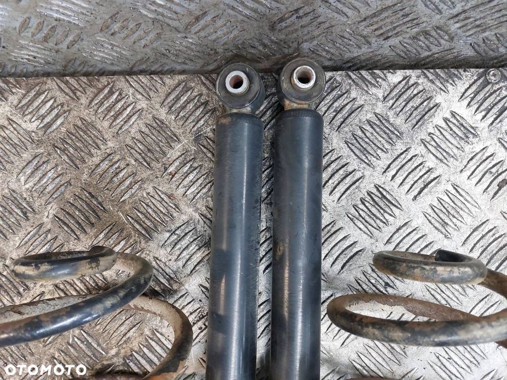 AMORTYZATORY + SPRĘŻYNY TYŁ KOMPLET OPEL CORSA C - 4