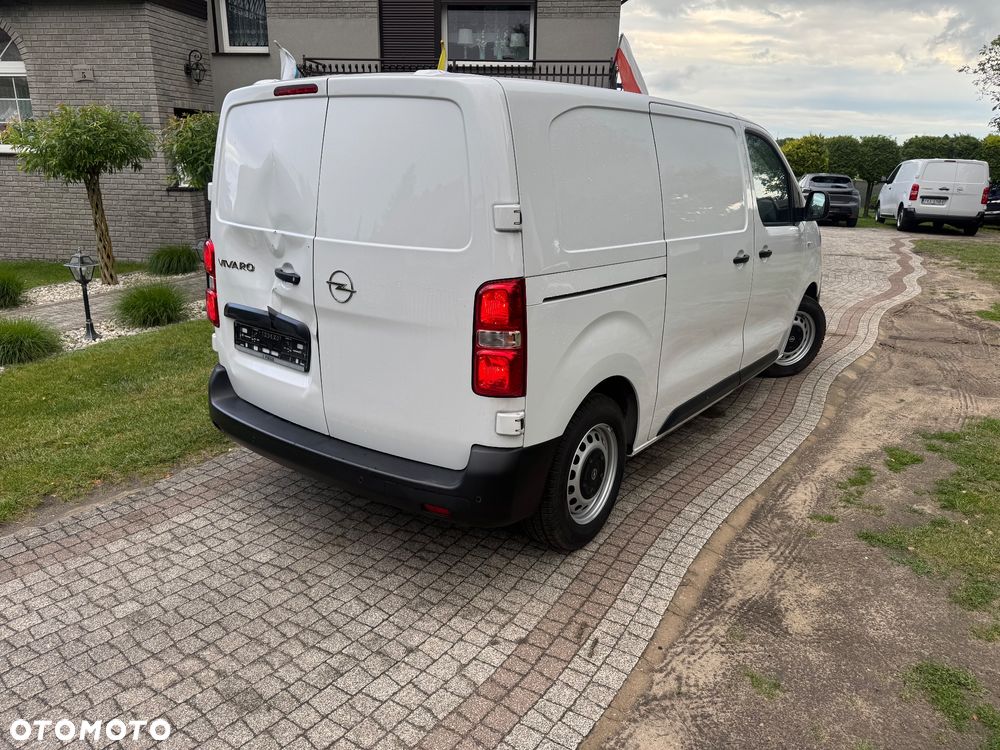 Opel Vivaro - 9