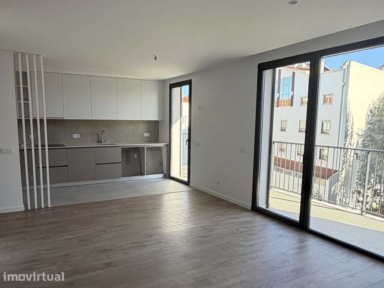 Apartamento T2 Piscina - Grande imagem: 2/7