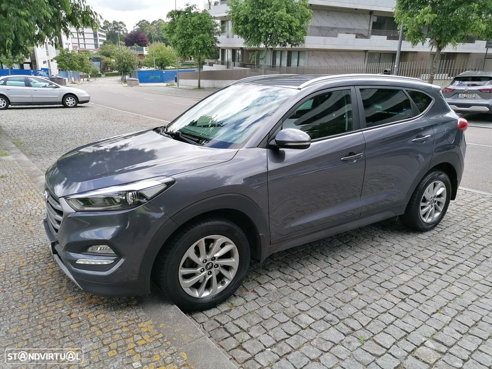 Hyundai Tucson 1.7 CRDi Executive - 1