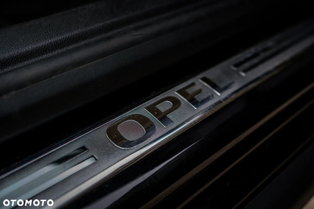 Opel Insignia 1.6 CDTI Cosmo ecoFLEX S&S - 31