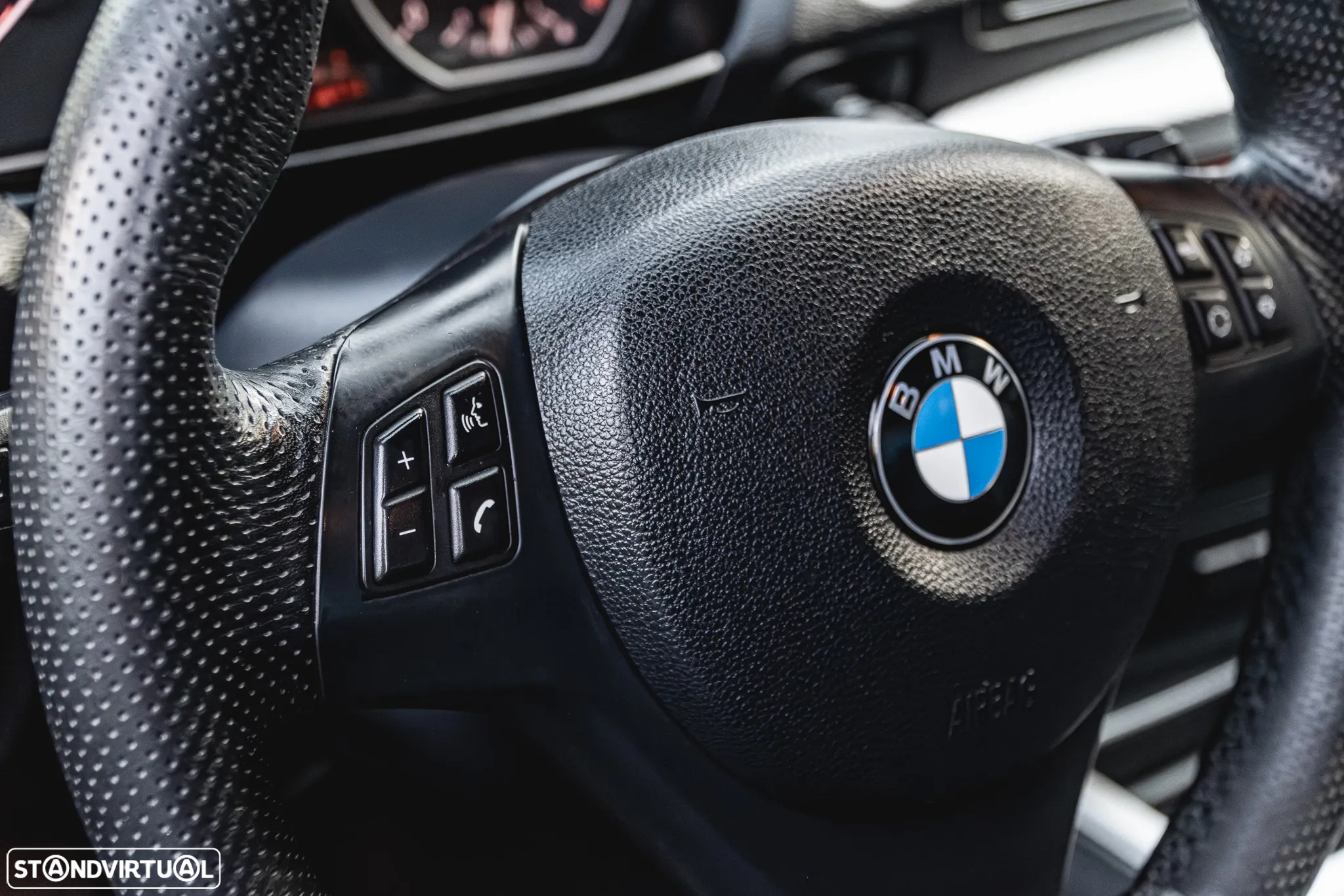 BMW 123 d - 12