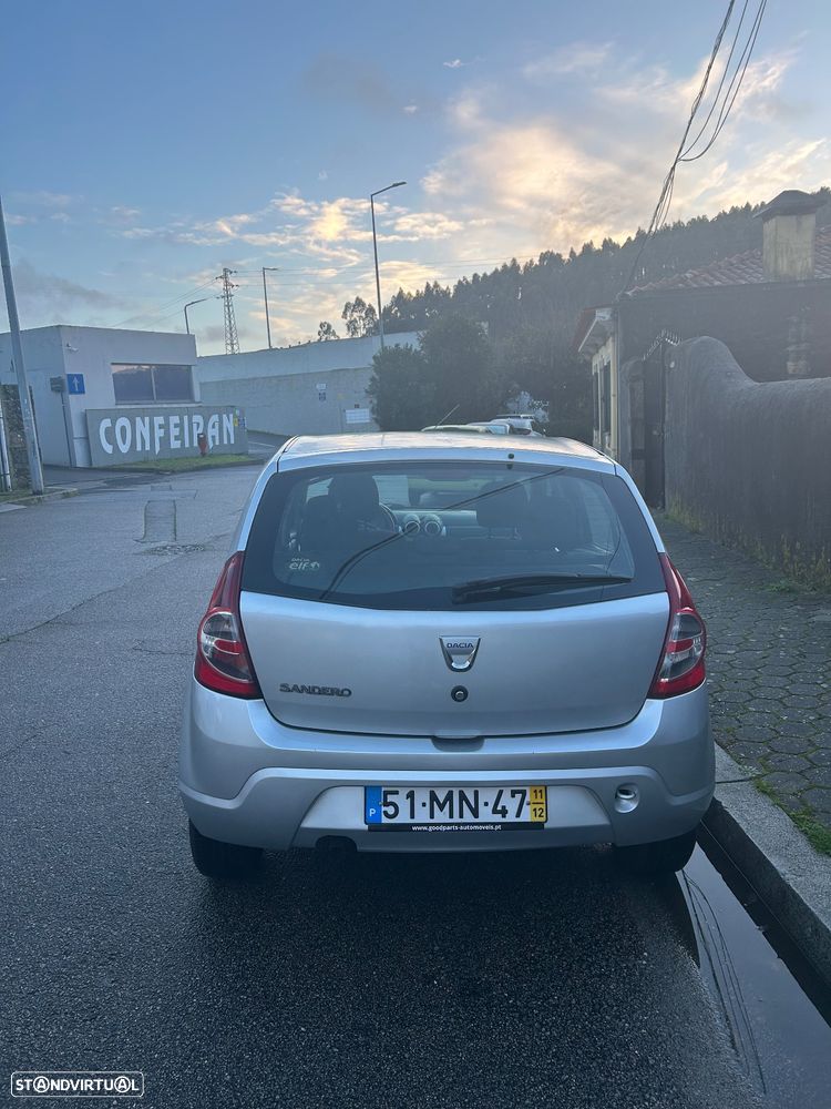Dacia Sandero 1.2 16V Comfort - 4
