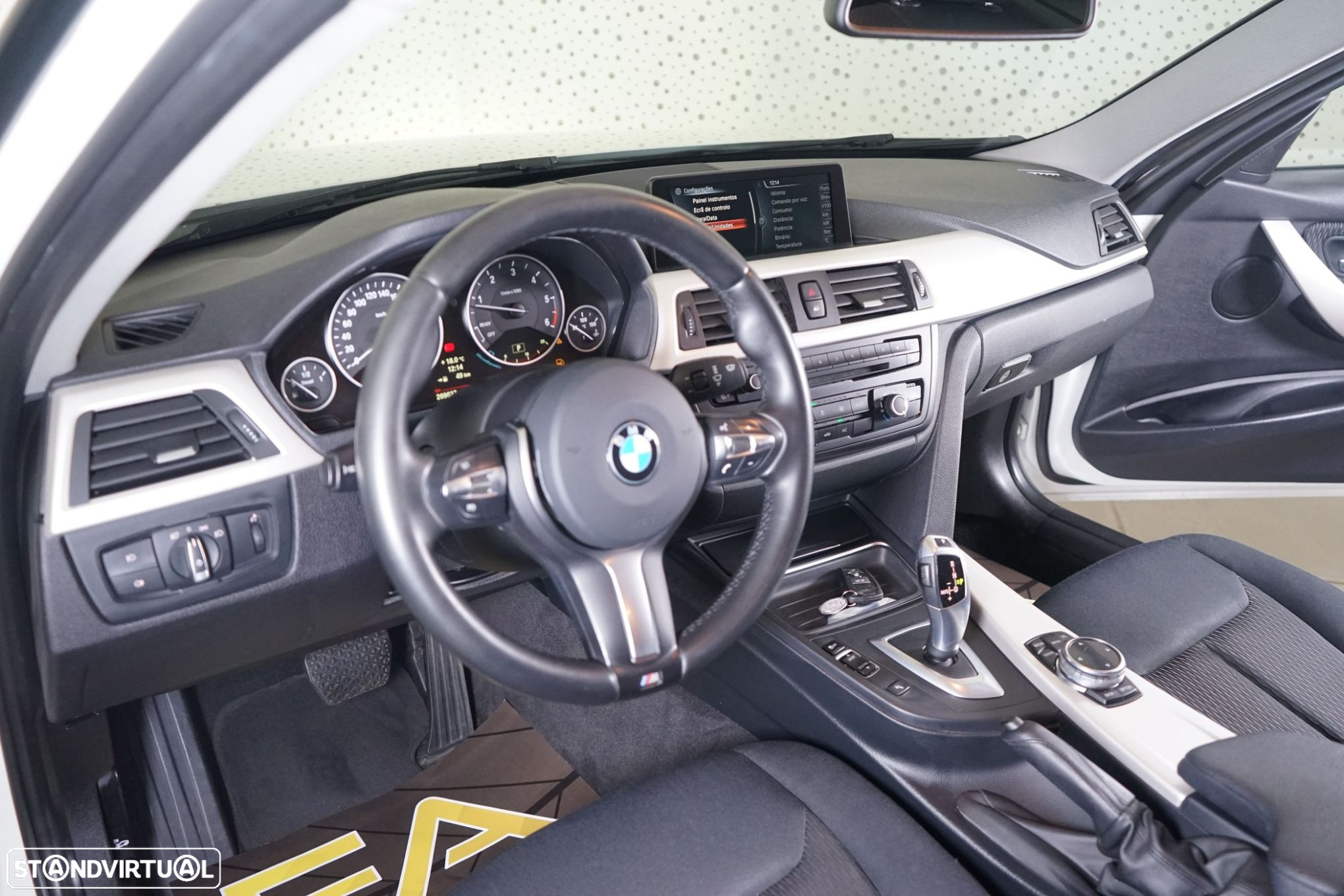 BMW 320 d Touring Auto Exclusive - 15