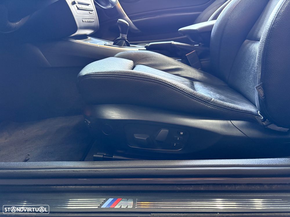 BMW 123 d Cabrio - 17