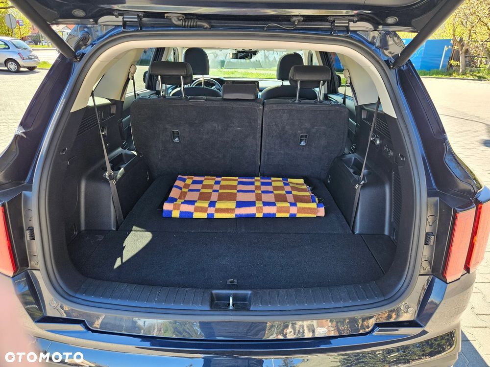 Kia Sorento 1.6 T-GDI HEV XL 7os - 28
