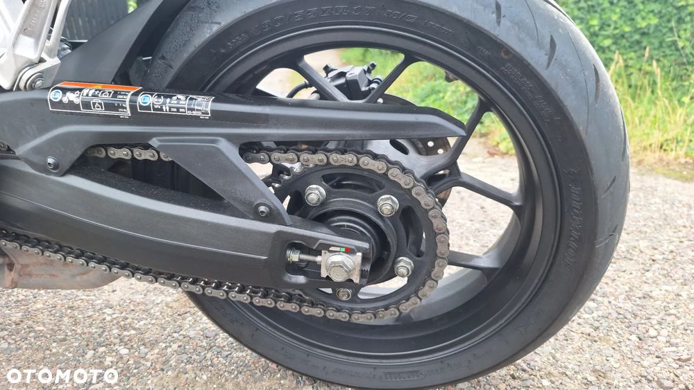 Honda CBR - 33