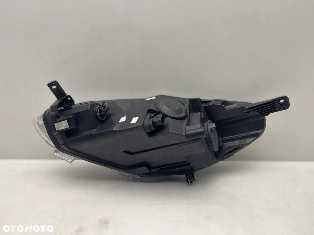 LAMPA PRZÓD REFLEKTOR PRAWY FORD FIESTA MK8 17- H1BB-13W029-AE - 4