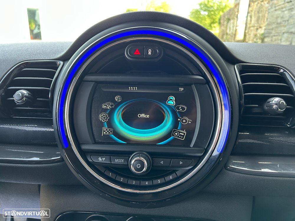 MINI Clubman One D - 23