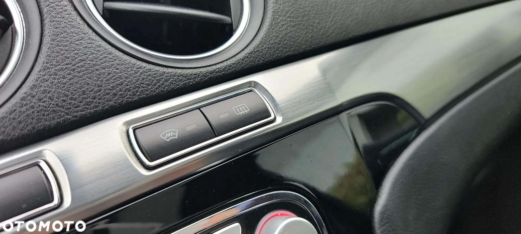 Ford Galaxy 2.0 TDCi DPF Ghia - 21