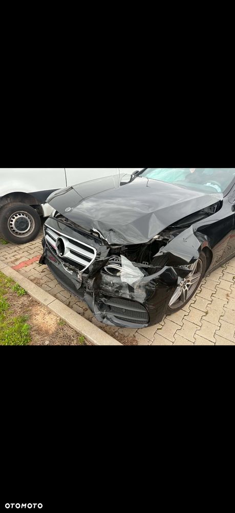 Mercedes-Benz Klasa E 200 d 9G-TRONIC - 5