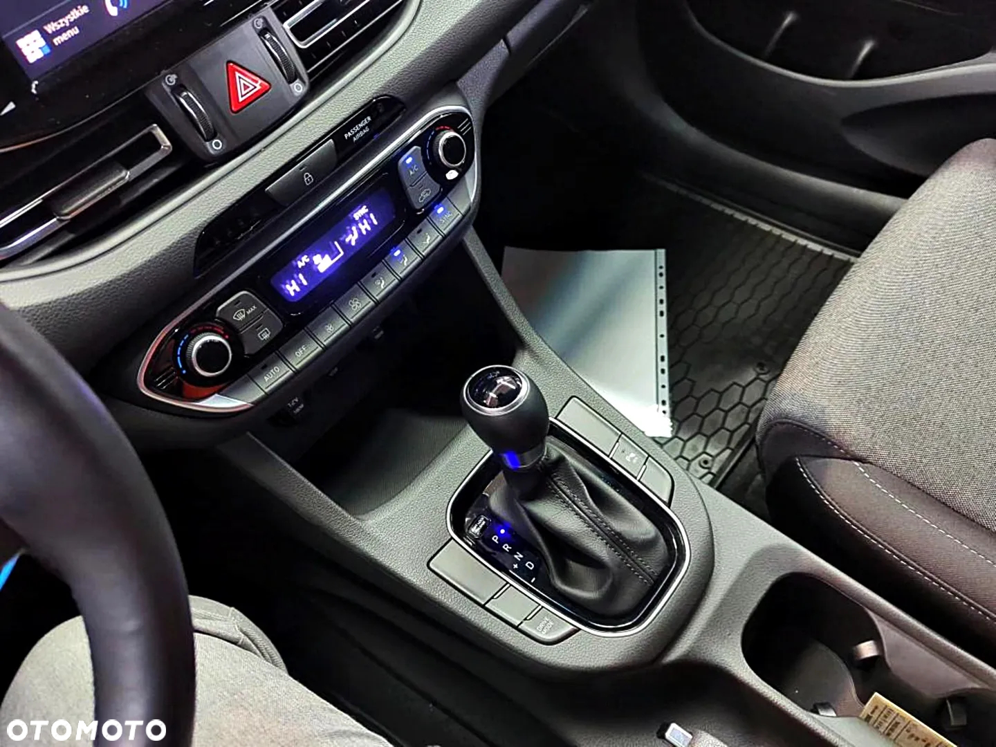 Hyundai i30 1.0 T-GDI Comfort DCT - 10