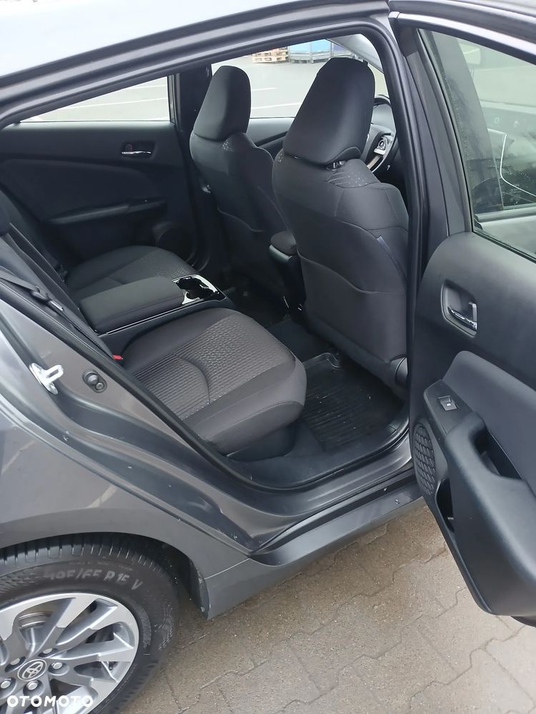Toyota Prius 1.8 Hybrid Prestige - 11