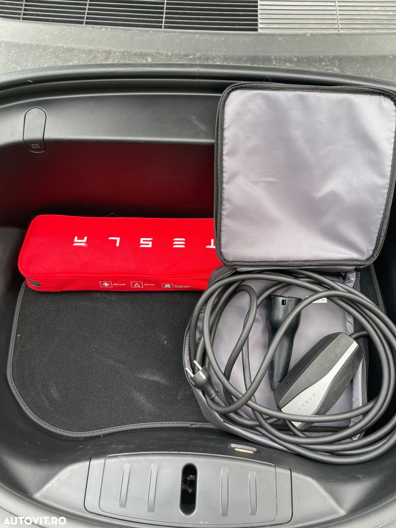 Tesla Model 3 AWD Dual Motor - 11