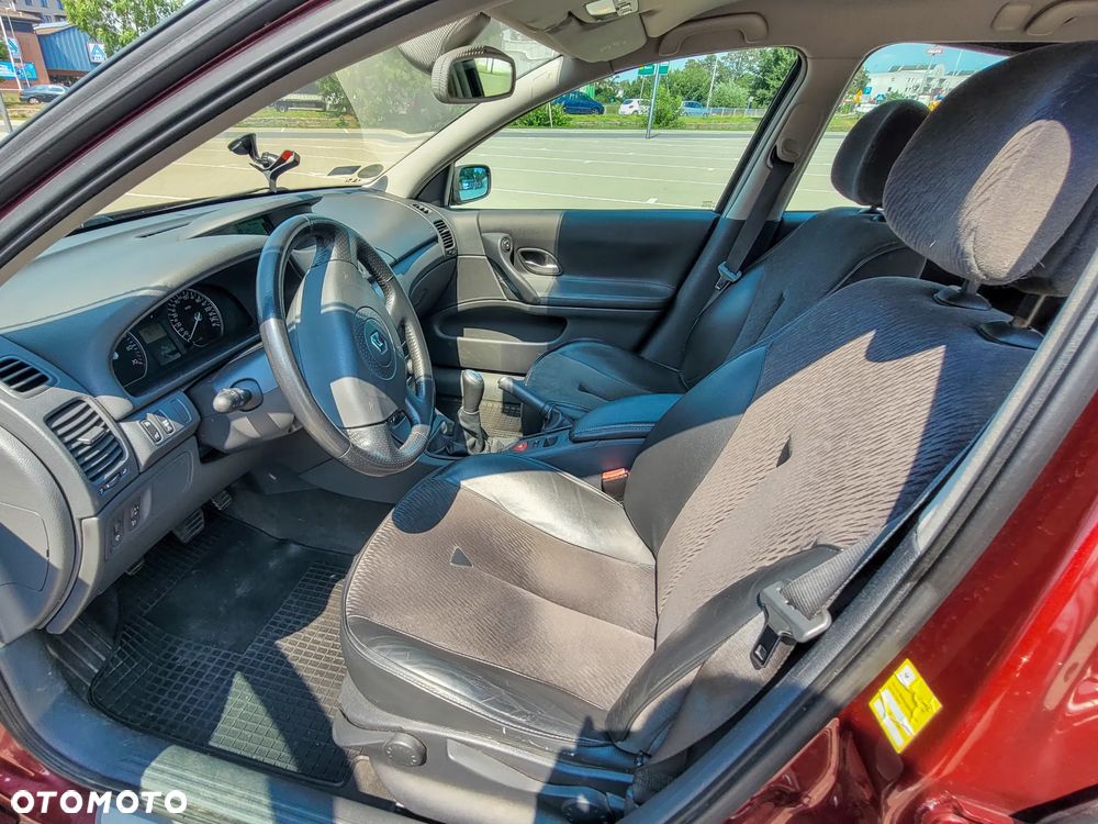 Renault Laguna - 10
