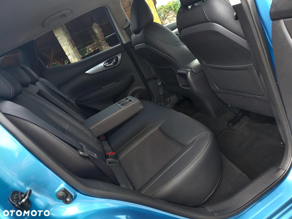 Nissan Qashqai 1.6 DIG-T Tekna - 27
