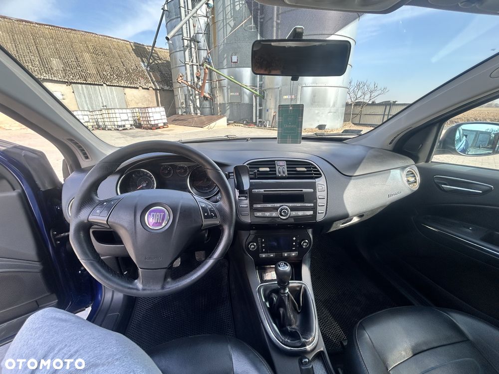 Fiat Bravo 1.9 Multijet Estiva Blue&Me - 16