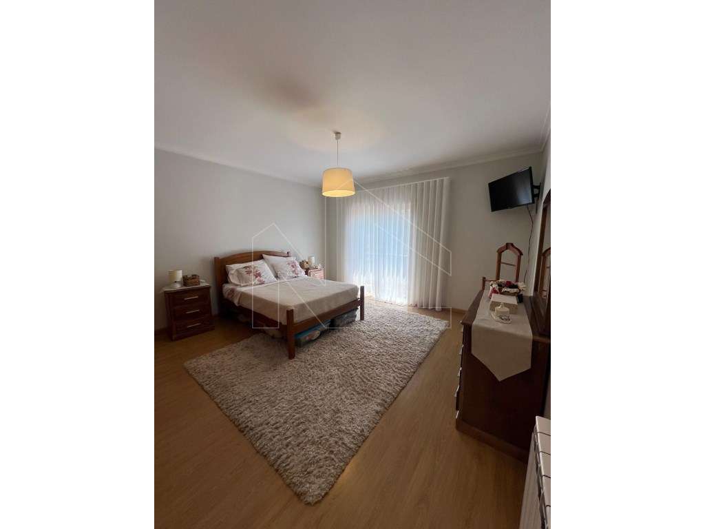Apartamento T3 Oliveira do Bairro - Grande imagem: 2/14