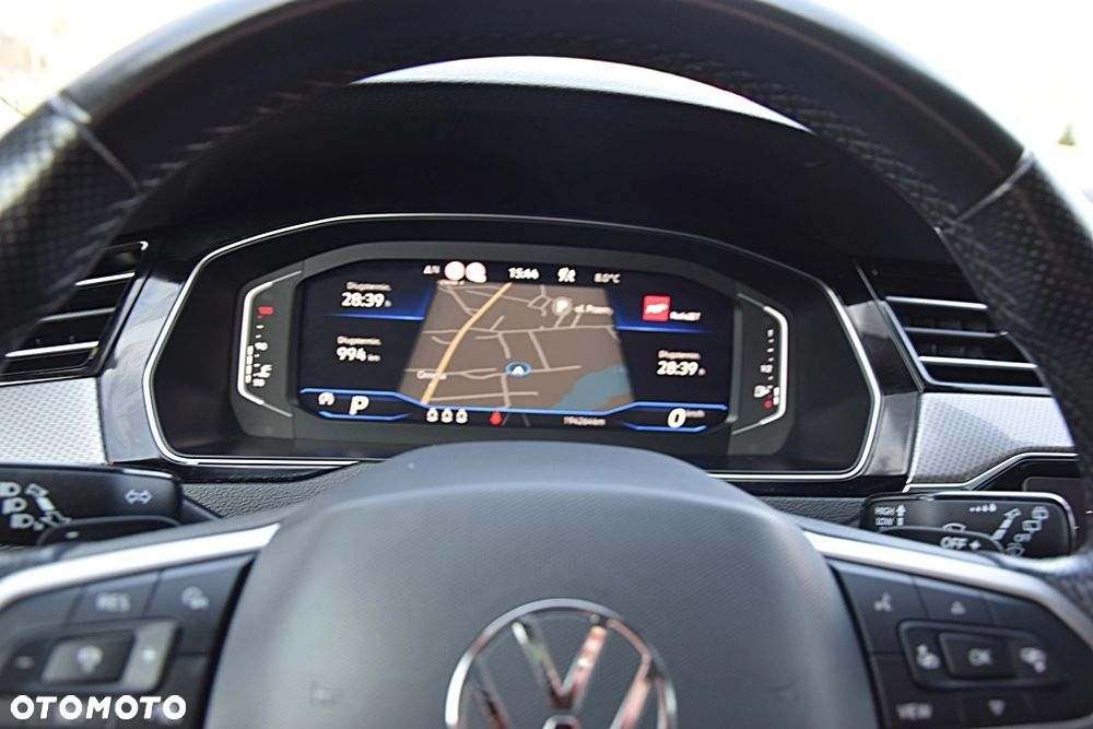 Volkswagen Passat Alltrack 2.0 TDI SCR DSG 4Motion - 17