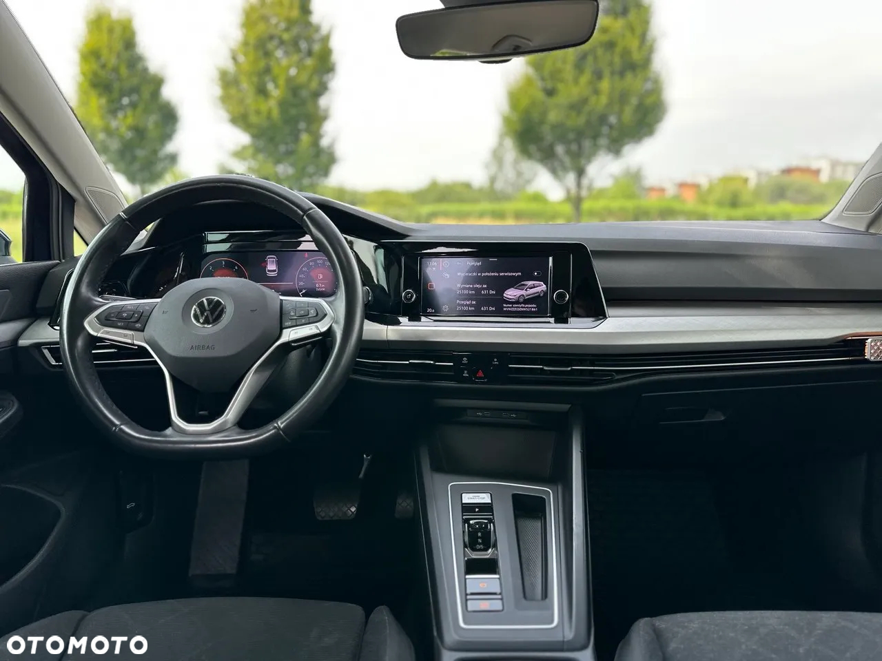 Volkswagen Golf - 12