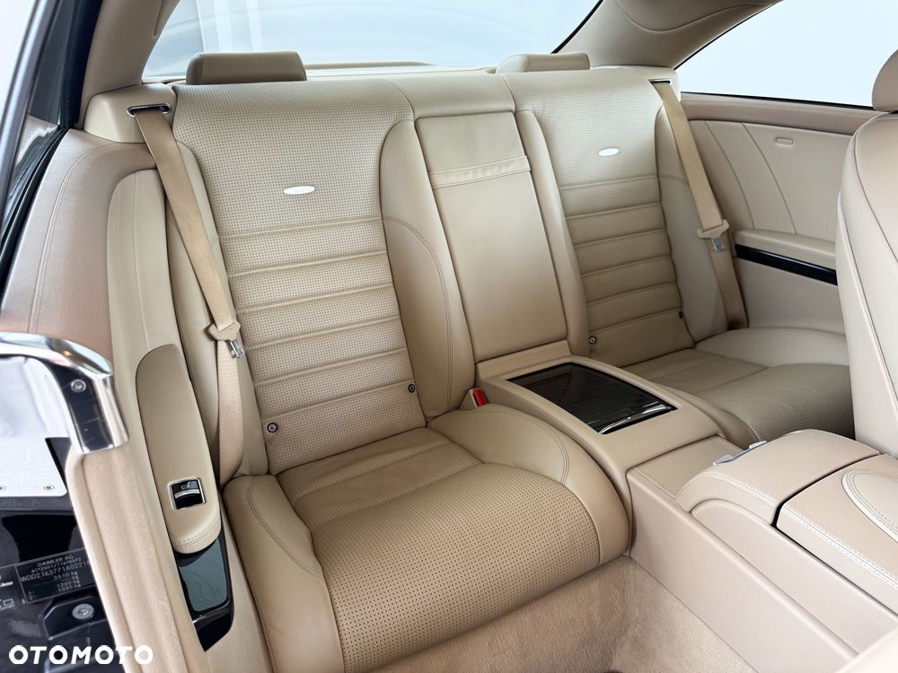 Mercedes-Benz CL 63 AMG - 25