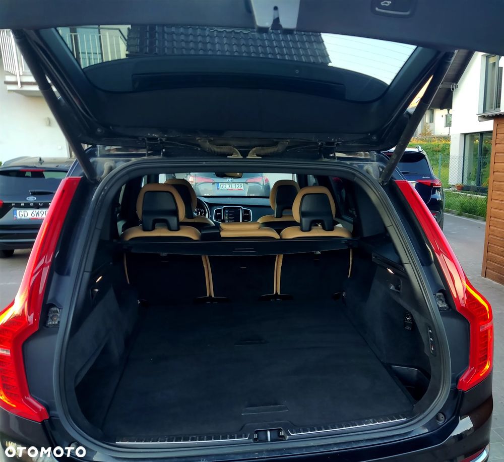 Volvo XC 90 D5 AWD Inscription - 9